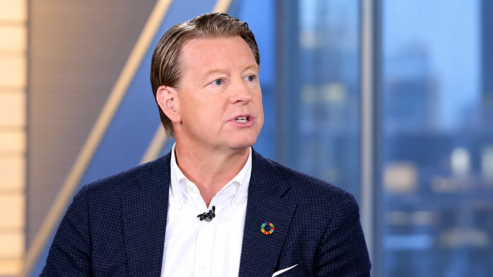 Hans Vestberg's role at Verizon - hans vestberg and jeff greene